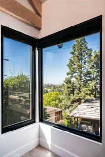 $1,995,000 | 1800 Silverwood Terrace, Los Angeles, CA 90026