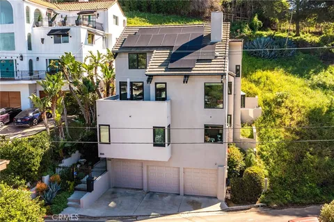 $1,995,000 | 1800 Silverwood Terrace, Los Angeles, CA 90026