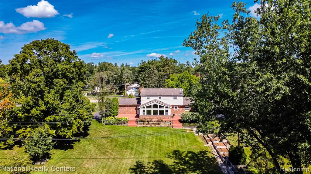 2875 West Wattles Road Troy, MI 48098 - Photo 9 of 39 Gallery Image 9