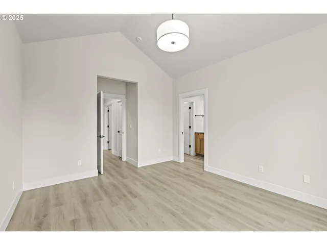 $749,000 | 5121 Southeast Mullan Street, Milwaukie, OR 97222