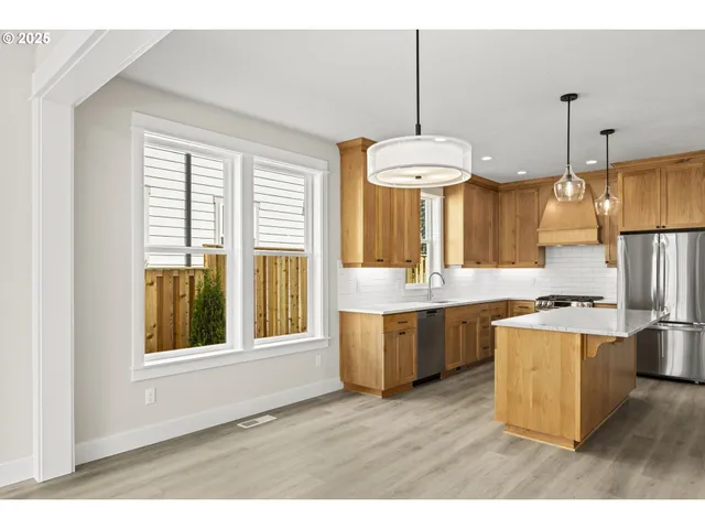 $749,000 | 5121 Southeast Mullan Street, Milwaukie, OR 97222