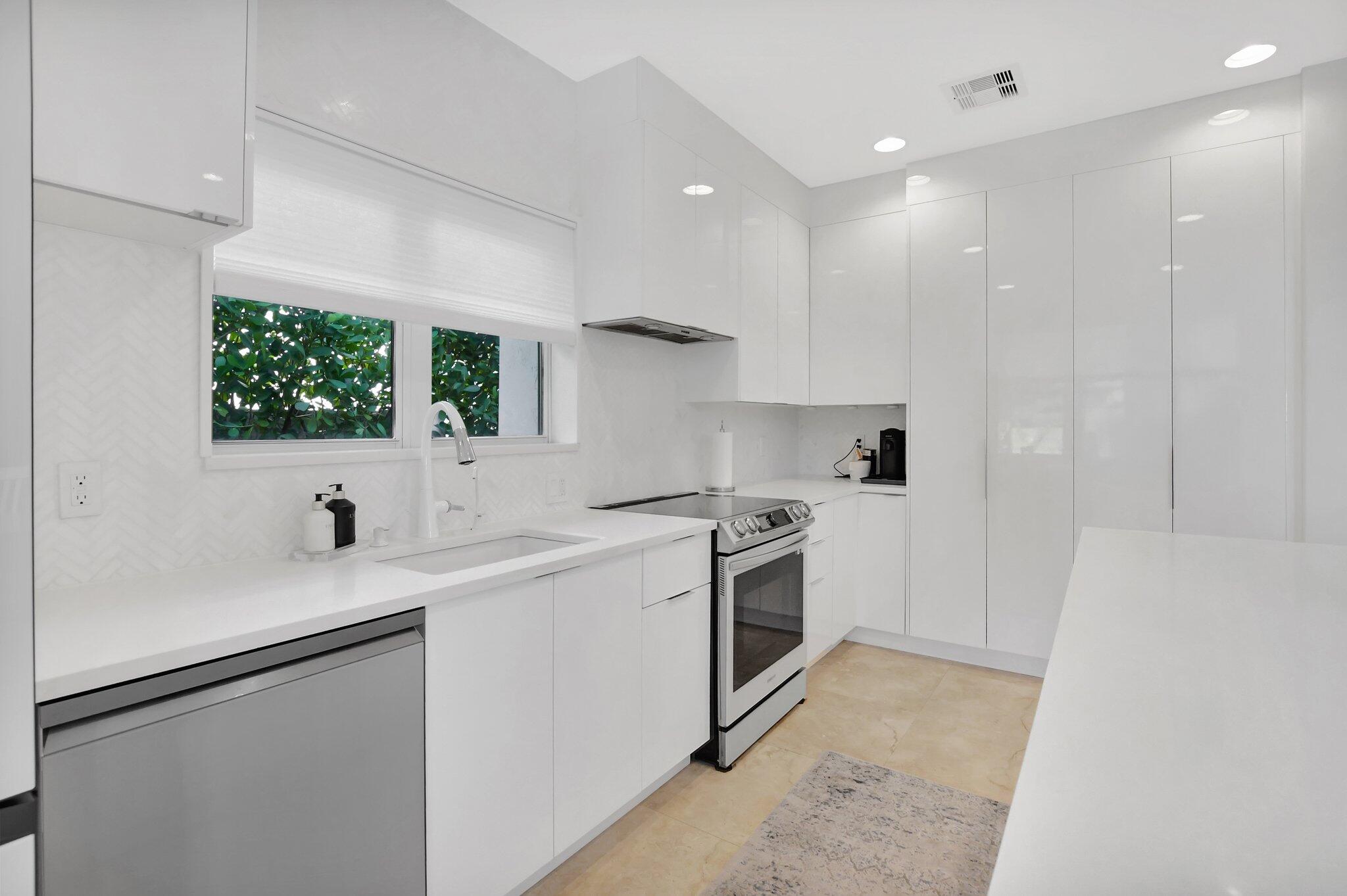 2273 Northwest 53rd Street Boca Raton, FL 33496 - Photo 28 of 50 Kitchen