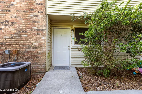 $950 | 3419 Hospital Road, Unit 4, Pascagoula, MS 39567