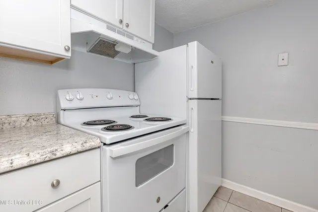 $950 | 3419 Hospital Road, Unit 4, Pascagoula, MS 39567