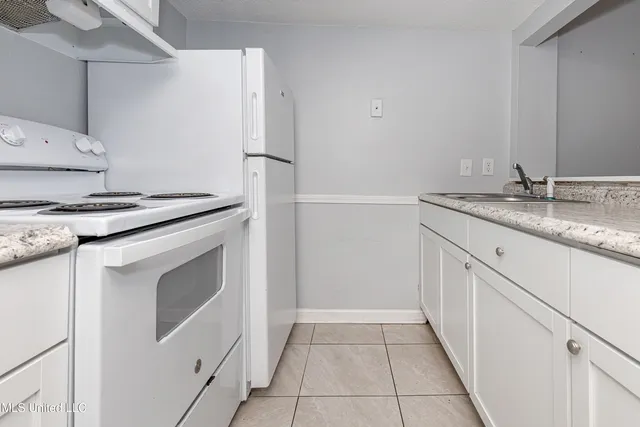 $950 | 3419 Hospital Road, Unit 4, Pascagoula, MS 39567