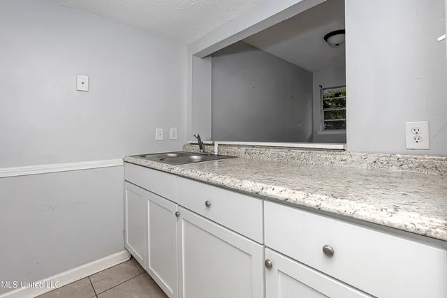 $950 | 3419 Hospital Road, Unit 4, Pascagoula, MS 39567