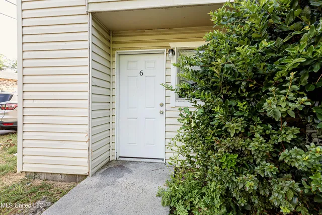 $950 | 3419 Hospital Road, Unit 4, Pascagoula, MS 39567