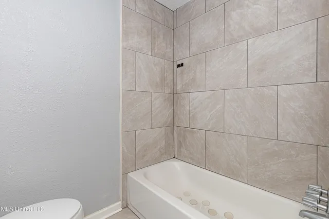 $950 | 3419 Hospital Road, Unit 4, Pascagoula, MS 39567