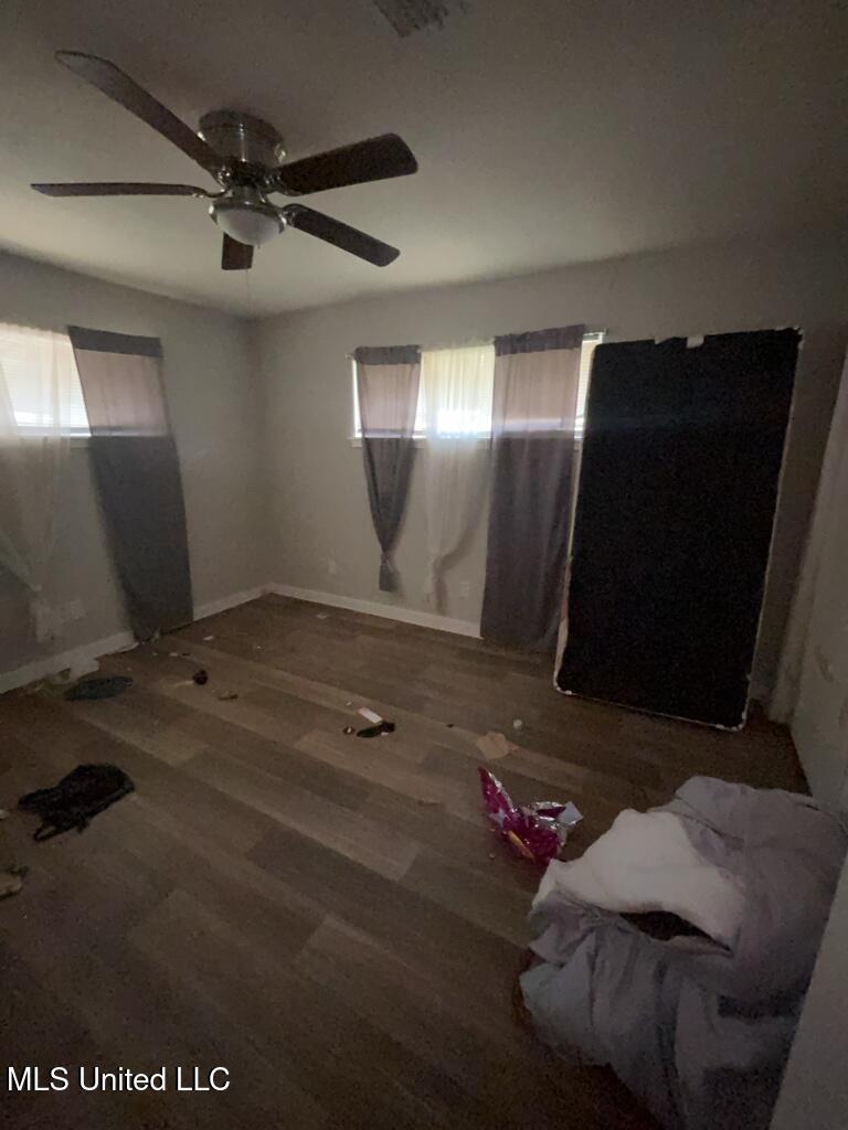 351 Elms Ct Circle Jackson, MS 39204 - Photo 2 of 9 2025_06_24_12_18_45