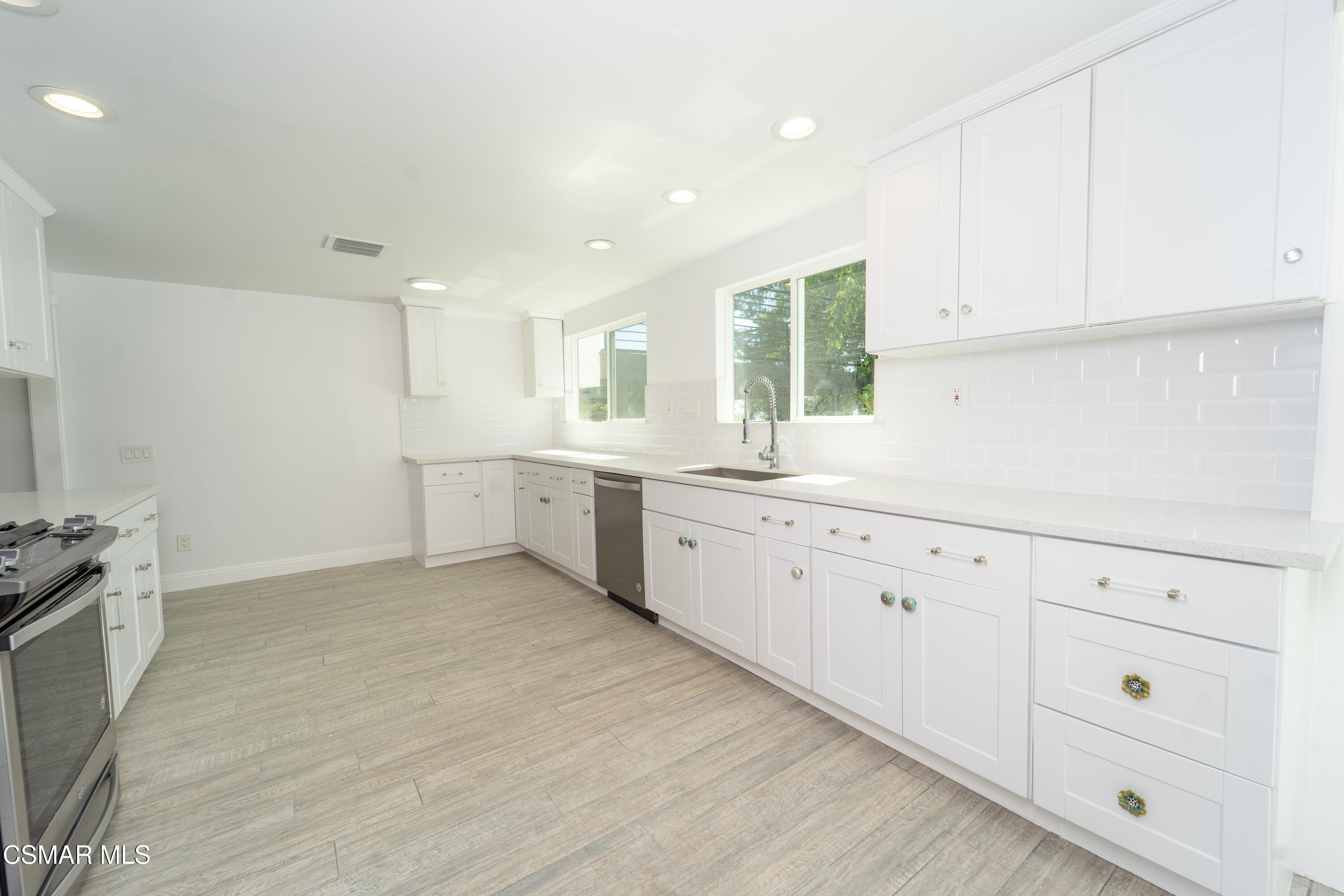 11723 Porter Valley Drive Porter Ranch, CA 91326 - Photo 13 of 64 untitled-10