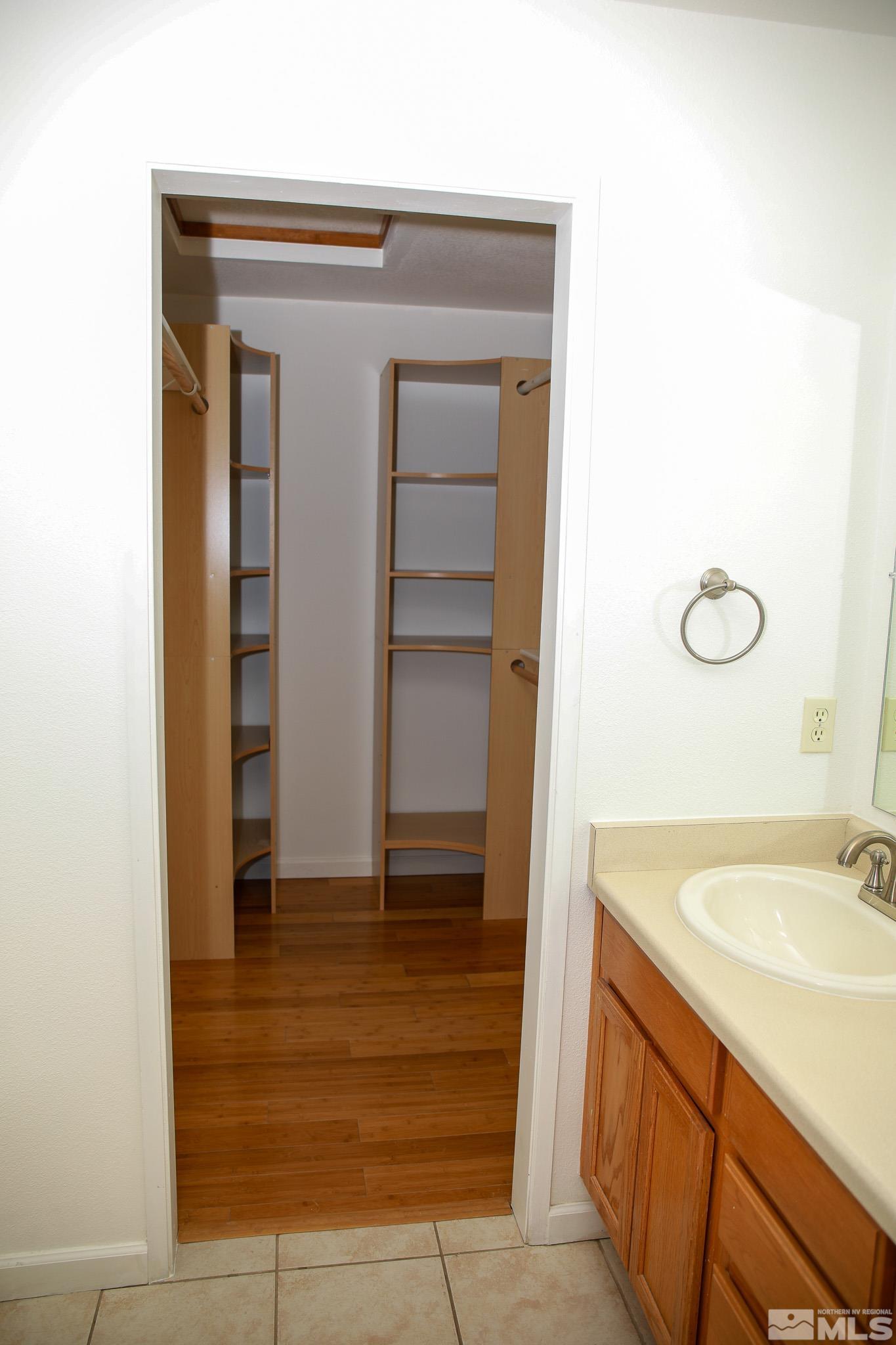 39 Baker Lane Yerington, NV 89447 - Photo 12 of 29 Photo 12