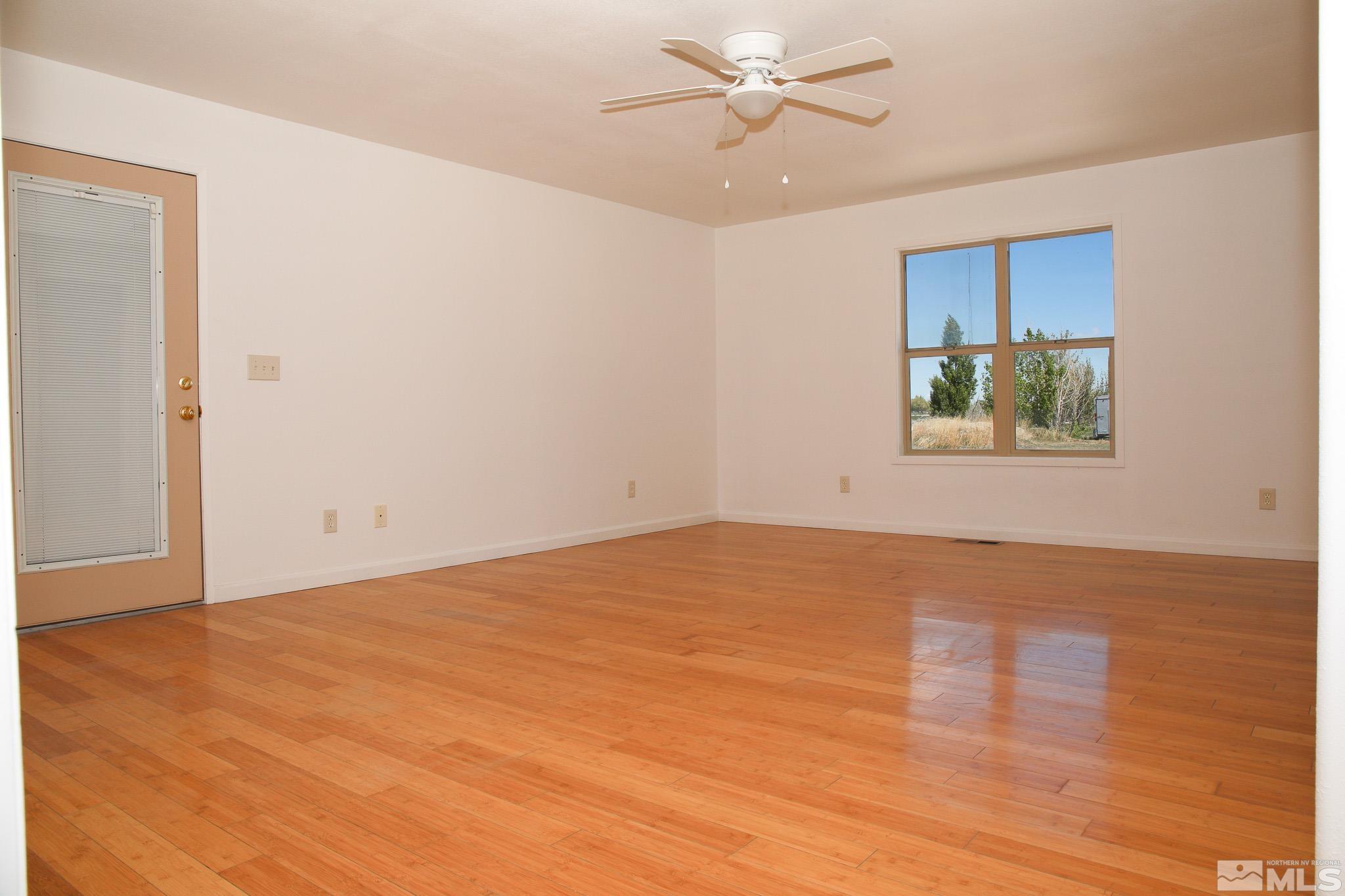 39 Baker Lane Yerington, NV 89447 - Photo 13 of 29 Photo 13