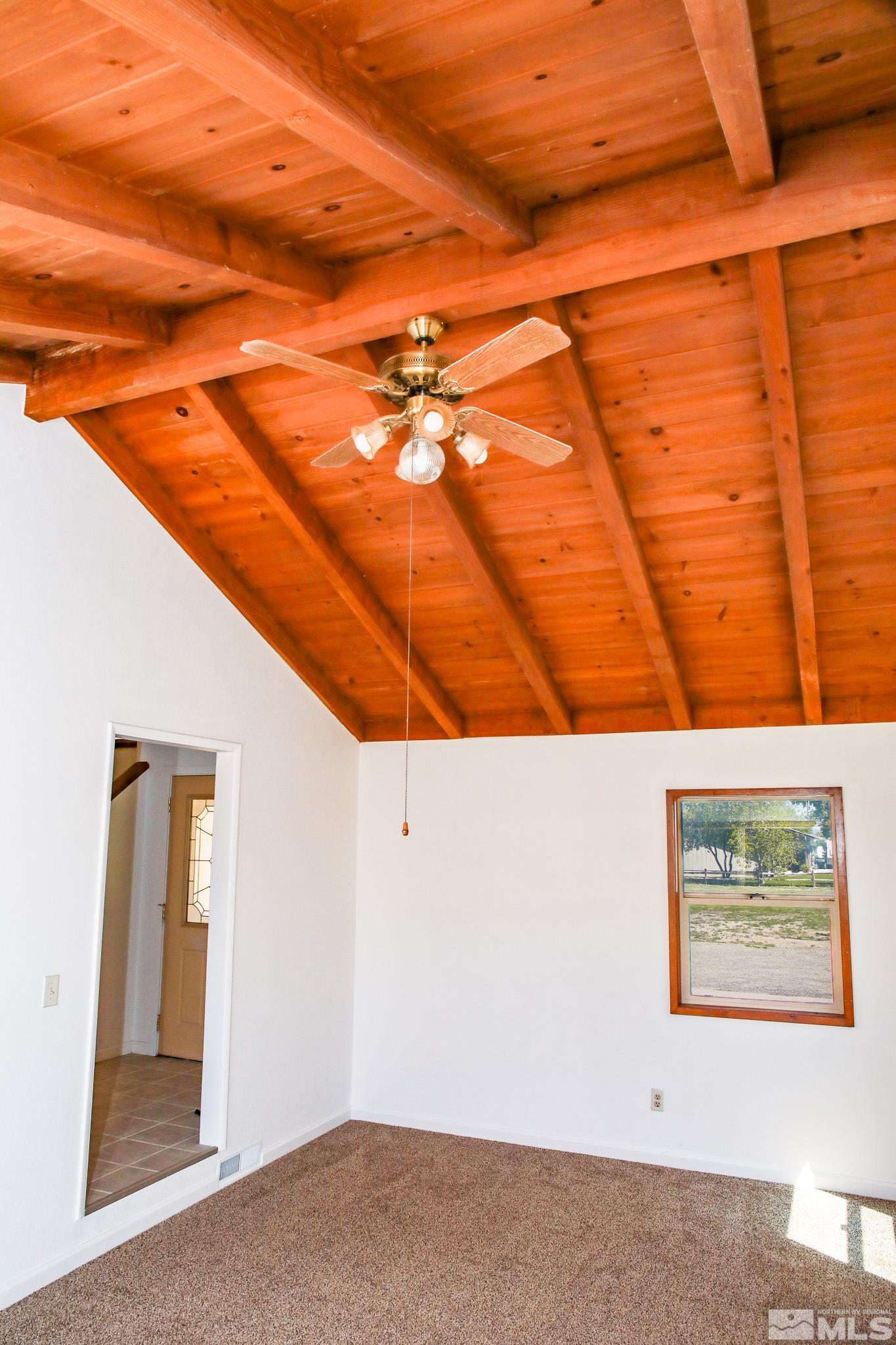 39 Baker Lane Yerington, NV 89447 - Photo 4 of 29 Photo 4