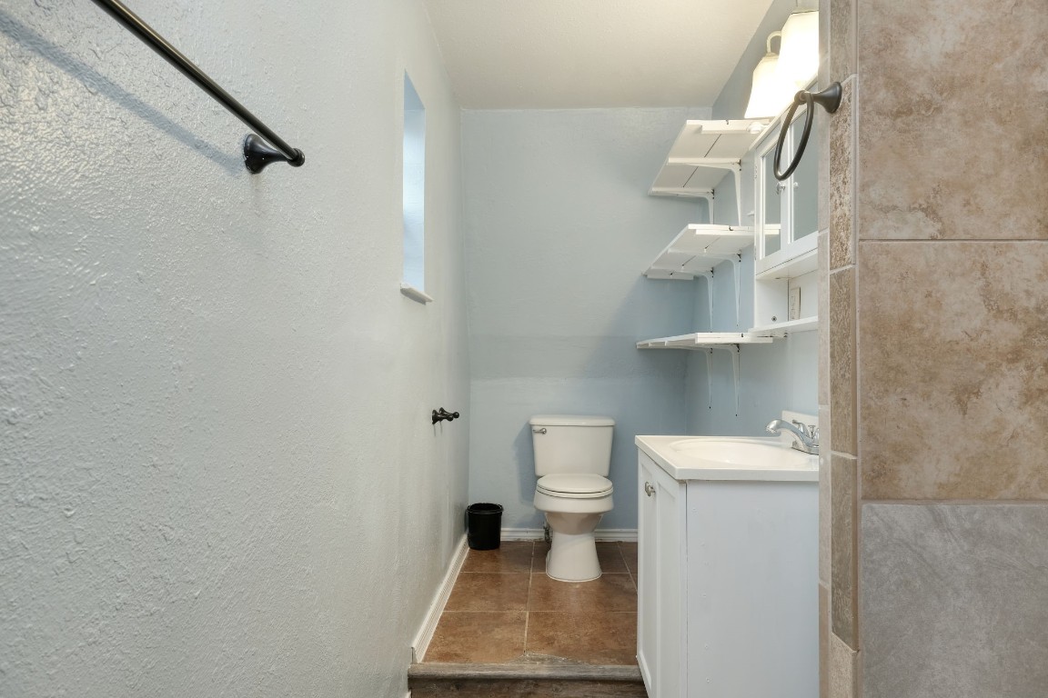 20500 Keilman Lane Pflugerville, TX 78660 - Photo 19 of 36 econd downstairs full Bath