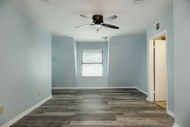 $3,975 | 20500 Keilman Lane, Pflugerville, TX 78660