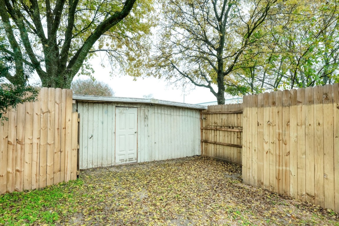 20500 Keilman Lane Pflugerville, TX 78660 - Photo 33 of 36 Entrance to Storage/Outbuilding