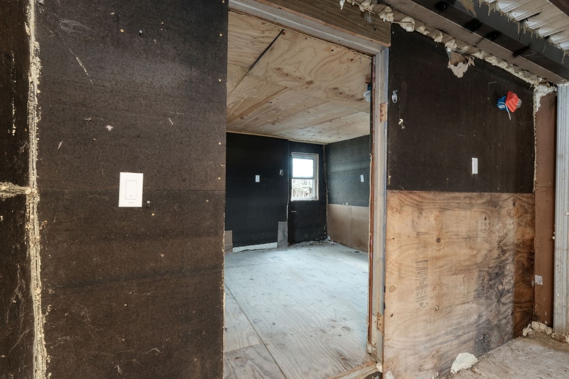 20500 Keilman Lane Pflugerville, TX 78660 - Photo 35 of 36 Interior of Outbuilding