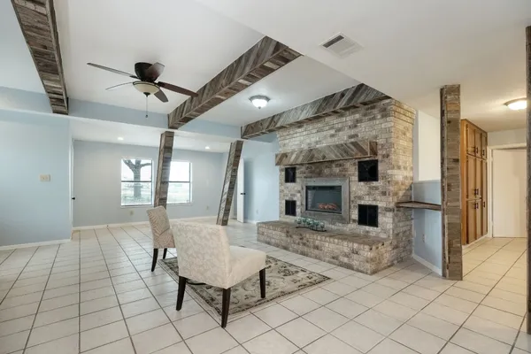 $3,975 | 20500 Keilman Lane, Pflugerville, TX 78660