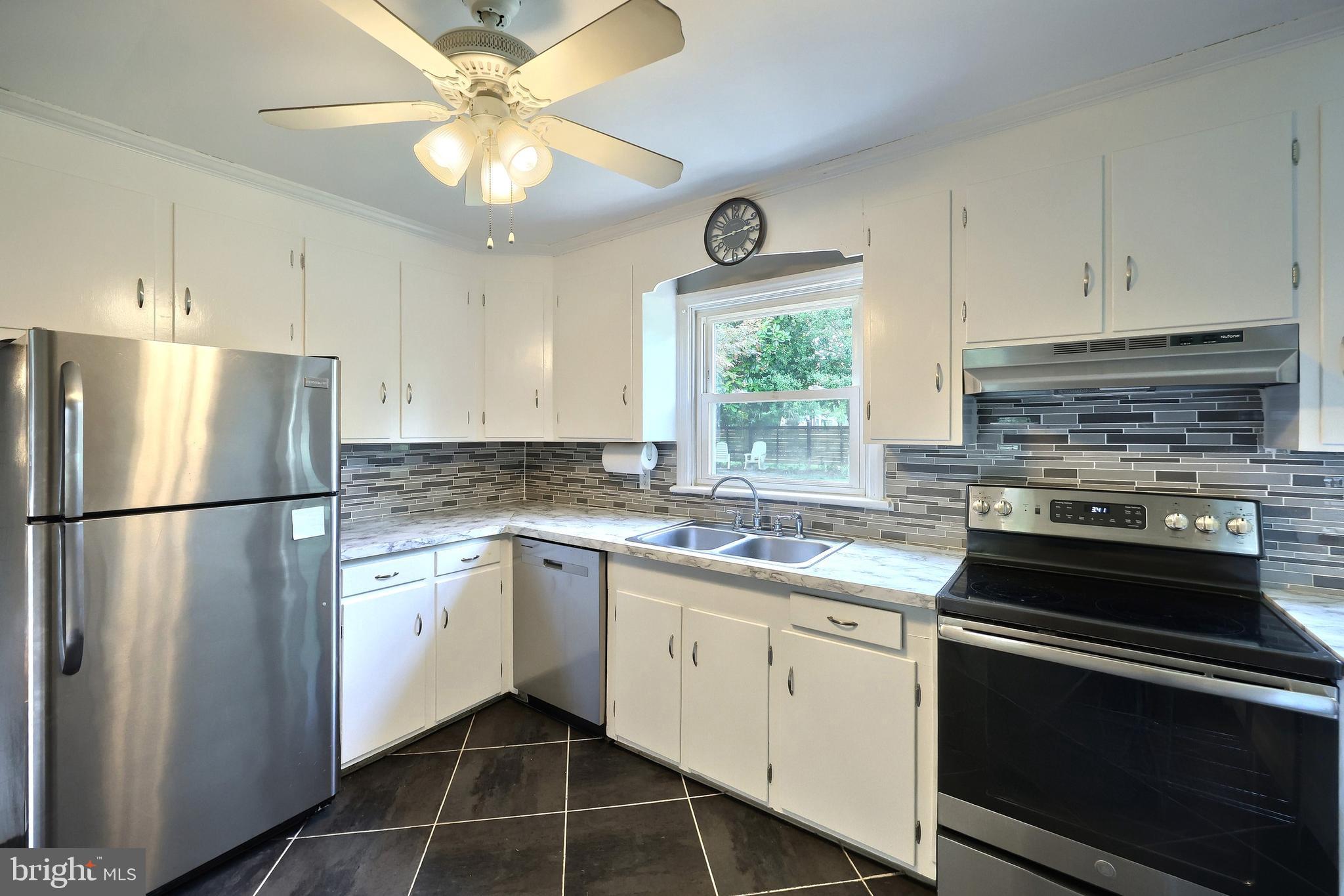 815 Southern Road York, PA 17403 - Photo 21 of 45 Gallery Image 21