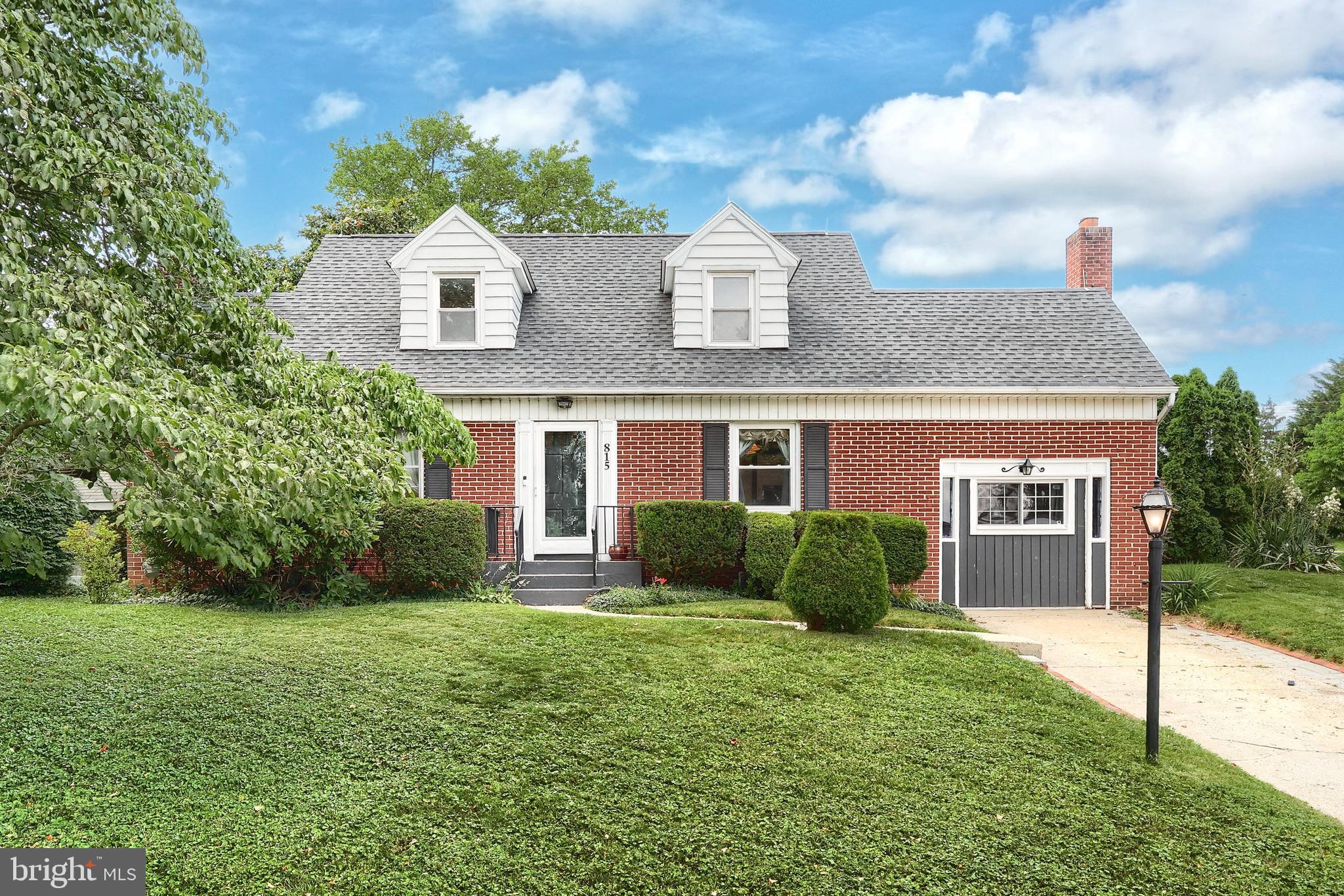 815 Southern Road York, PA 17403 - Photo 3 of 45 Gallery Image 3