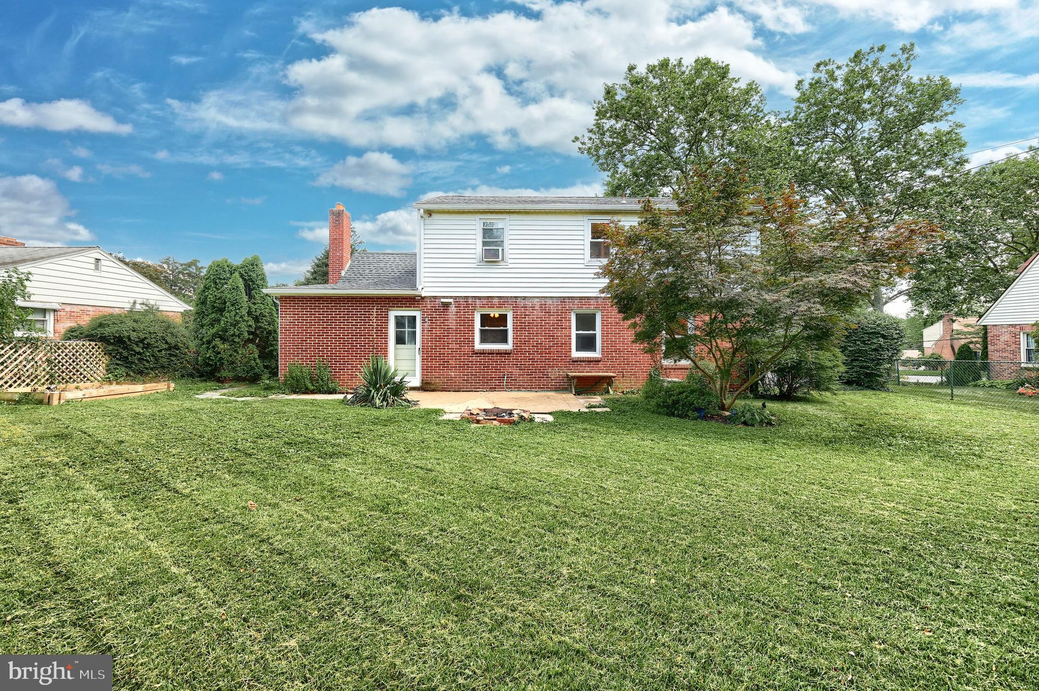 815 Southern Road York, PA 17403 - Photo 9 of 45 Gallery Image 9