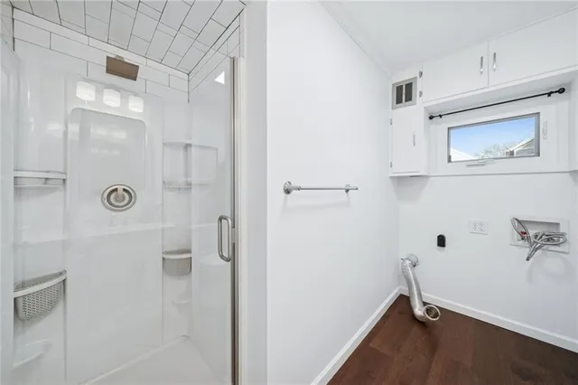 $210,000 | 109 East Adams Avenue, Vandergrift, PA 15690