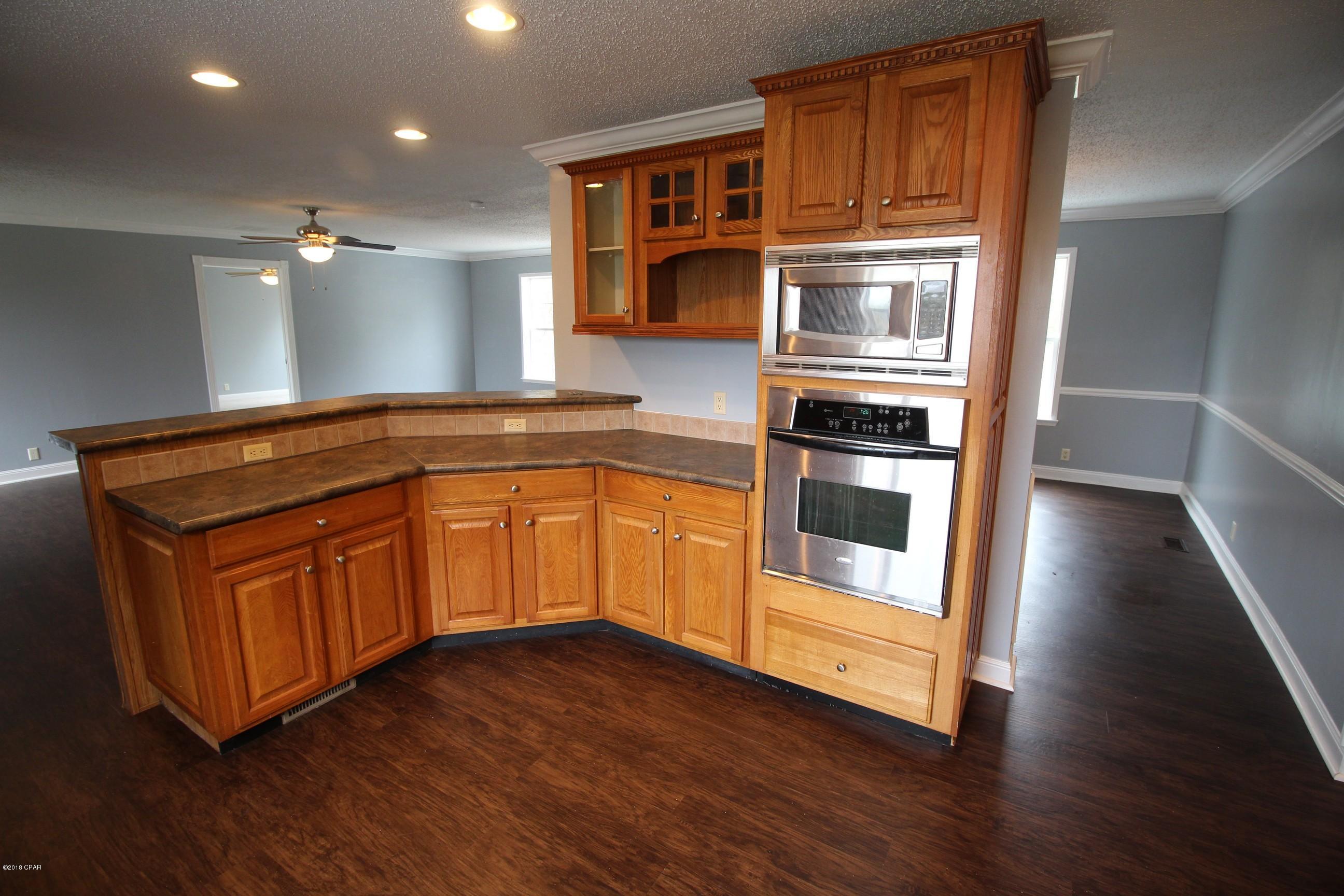 12512 Perkins Road Southport, FL 32409 - Photo 10 of 30 Gallery Image 10
