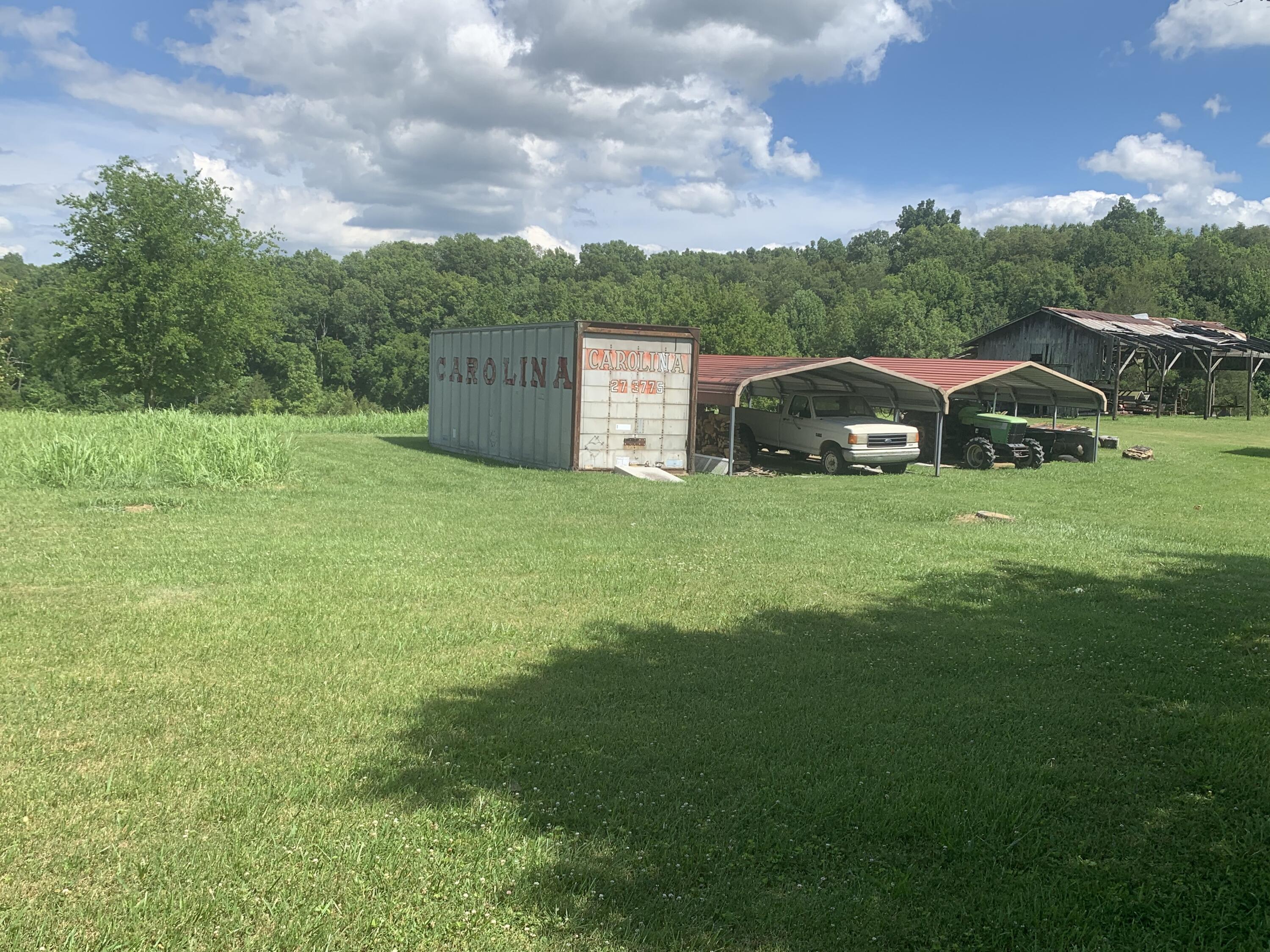 1316 Smith School Road Kodak, TN 37764 - Photo 12 of 40 24B186B2-F548-470D-8586-AA51BCAE13A4