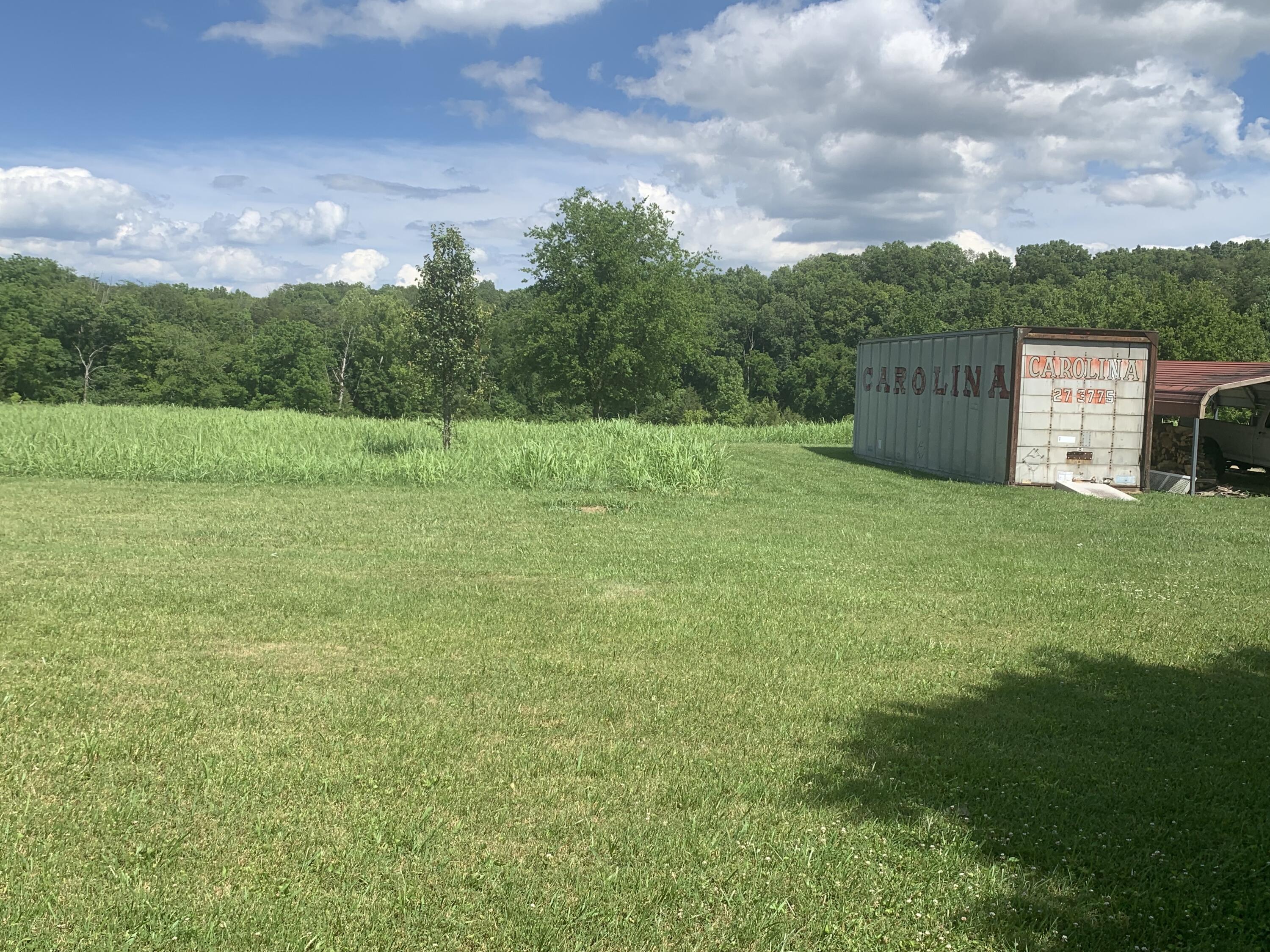 1316 Smith School Road Kodak, TN 37764 - Photo 13 of 40 5DEB8F00-0B52-4166-9271-D92169C752D4