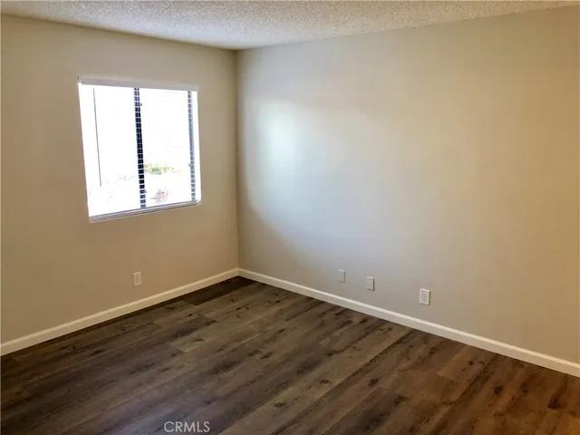 $2,392 | 14082 Edwards Street, Unit 202, Westminster, CA 92683