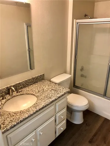 $2,392 | 14082 Edwards Street, Unit 202, Westminster, CA 92683