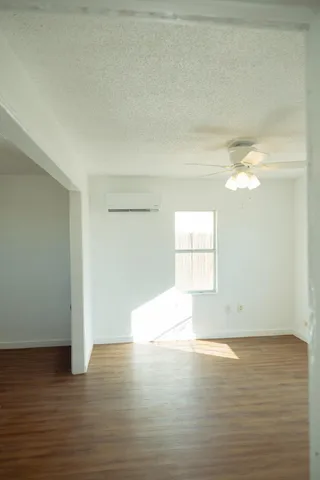 $114,900 | 921 West 11th Street, Littlefield, TX 79339