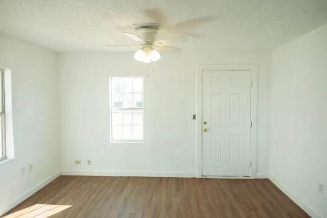 $114,900 | 921 West 11th Street, Littlefield, TX 79339