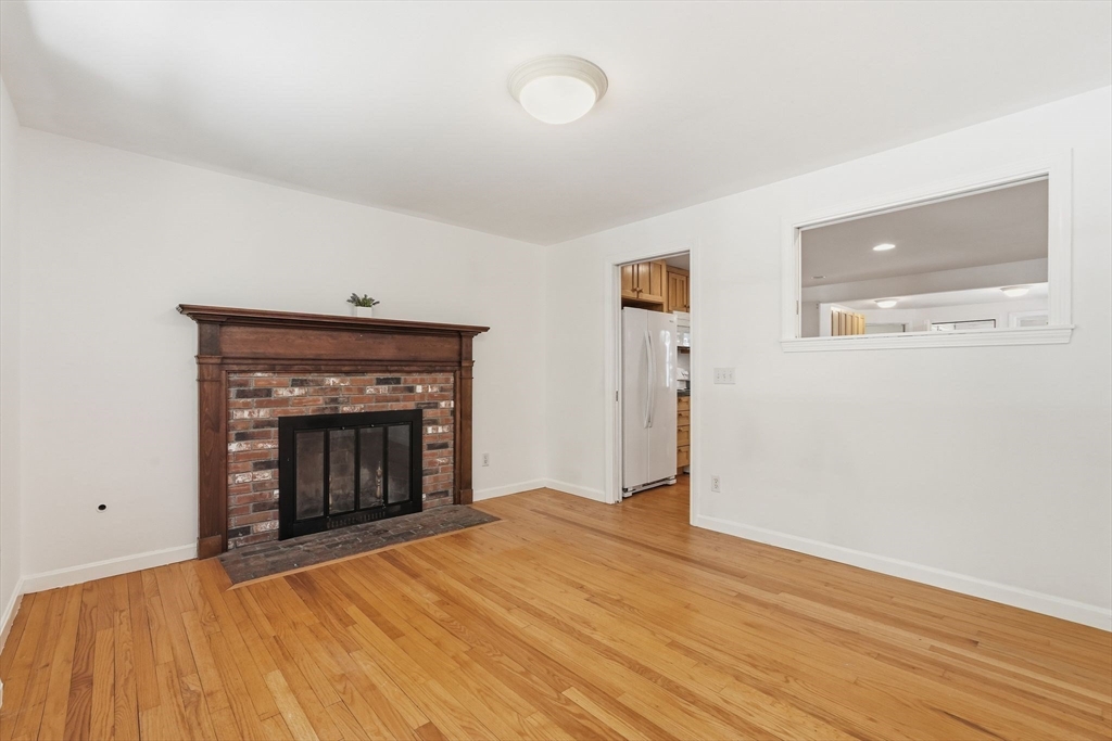 28 Hulst Road Amherst, MA 01002 - Photo 10 of 42
