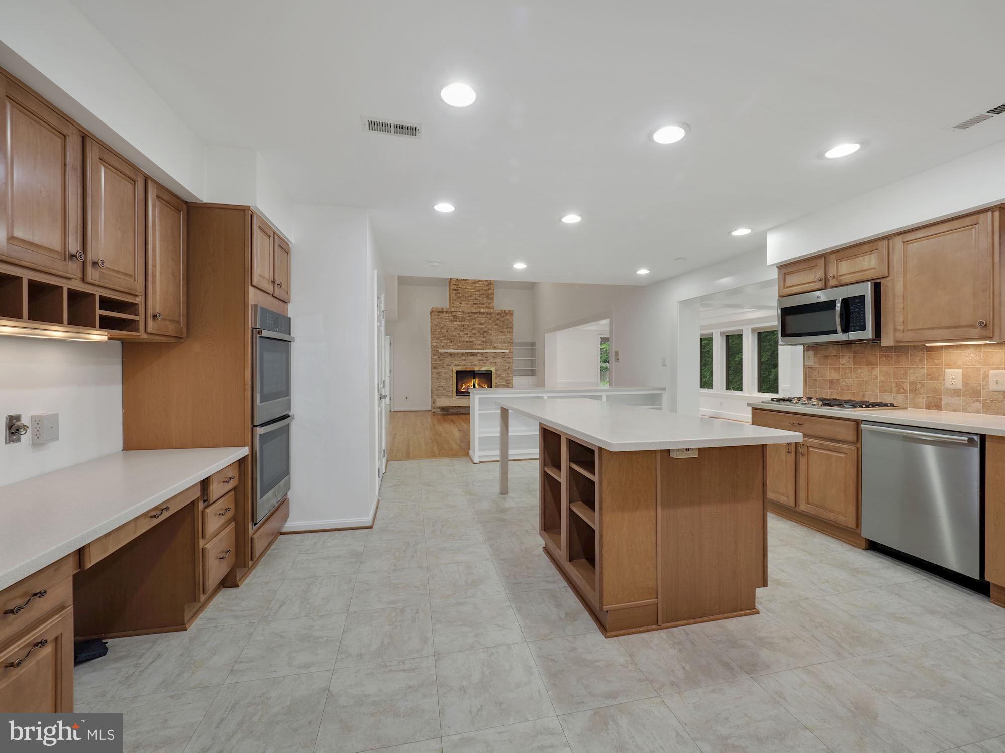 14700 Chesterfield Road Rockville, MD 20853 - Photo 12 of 44 Chefs Kitchen