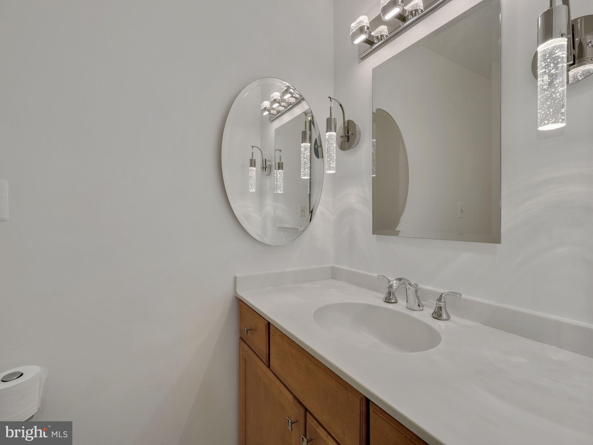 14700 Chesterfield Road Rockville, MD 20853 - Photo 17 of 44 Powder Room
