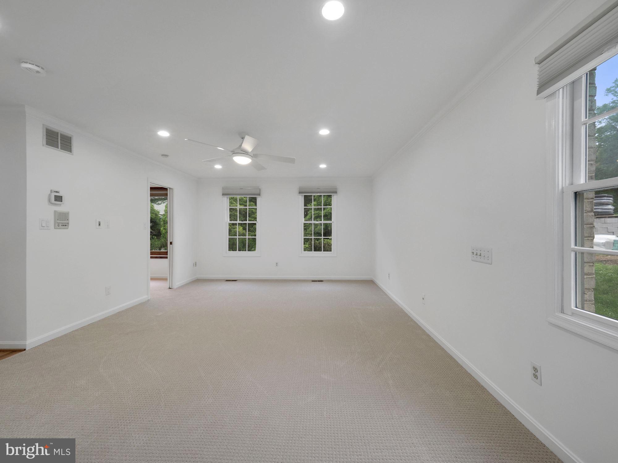 14700 Chesterfield Road Rockville, MD 20853 - Photo 22 of 44