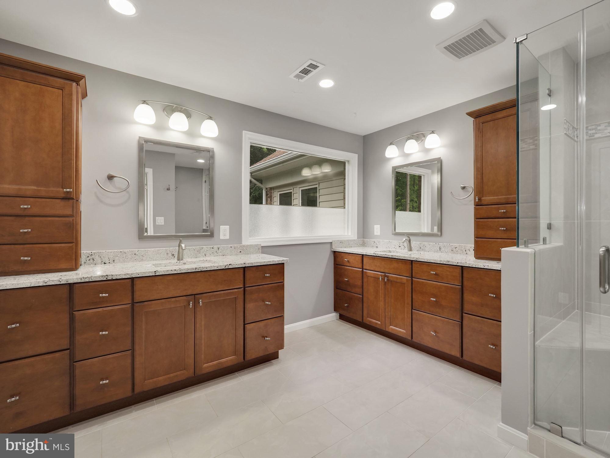 14700 Chesterfield Road Rockville, MD 20853 - Photo 24 of 44