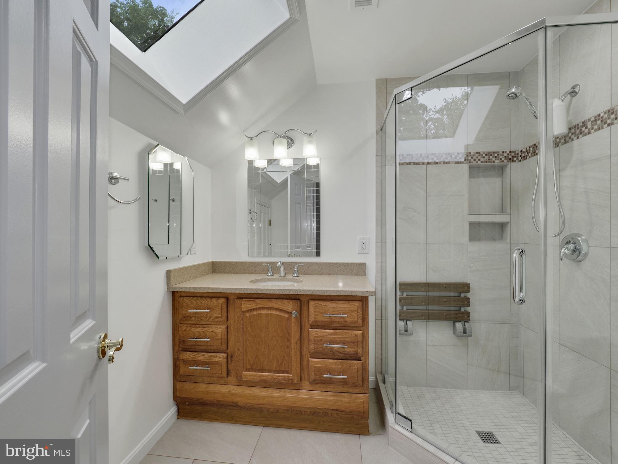 14700 Chesterfield Road Rockville, MD 20853 - Photo 31 of 44 Bathroom 3
