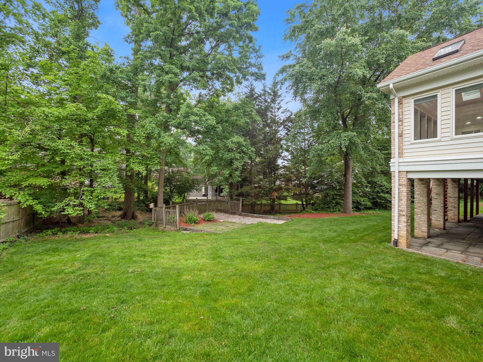 14700 Chesterfield Road Rockville, MD 20853 - Photo 42 of 44