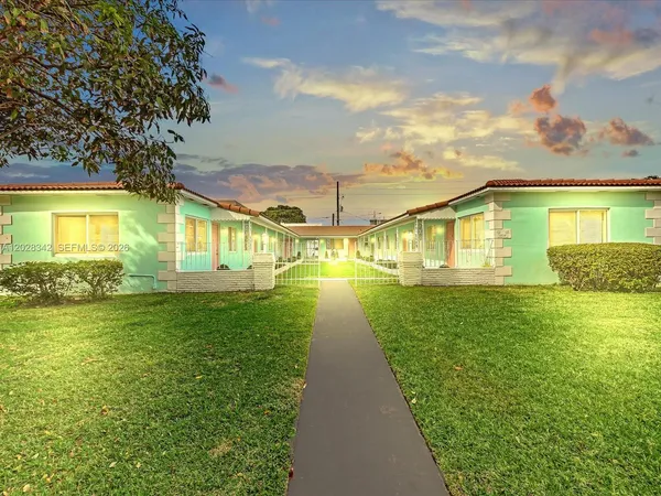 $1,500 | 1839 Funston Street, Unit 4, Hollywood, FL 33020