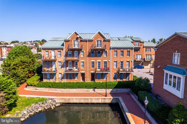 $899,000 | 2317 Boston Street, Unit 3, Baltimore, MD 21224