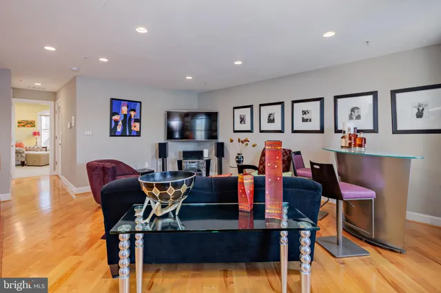 $899,000 | 2317 Boston Street, Unit 3, Baltimore, MD 21224