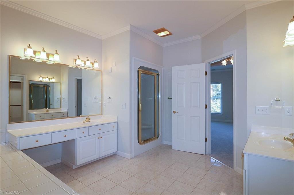 1736 Curraghmore Road Clemmons, NC 27012 - Photo 16 of 30 Gallery Image 16
