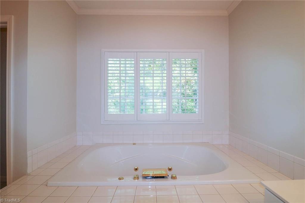 1736 Curraghmore Road Clemmons, NC 27012 - Photo 17 of 30 Gallery Image 17