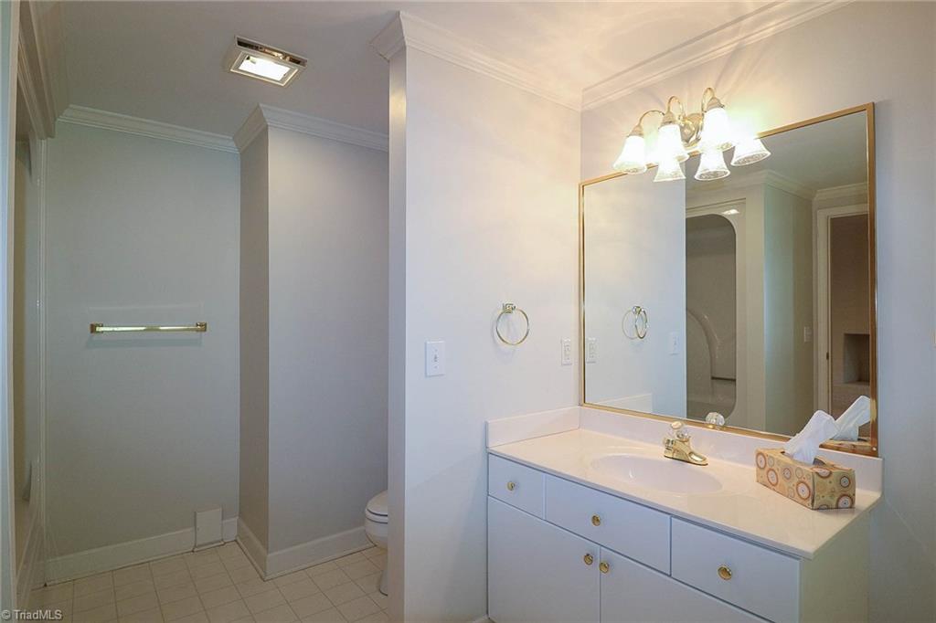 1736 Curraghmore Road Clemmons, NC 27012 - Photo 25 of 30 Gallery Image 25