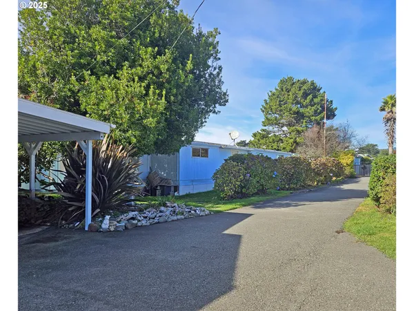 $421,000 | 97882 Marks Lane, Brookings, OR 97415