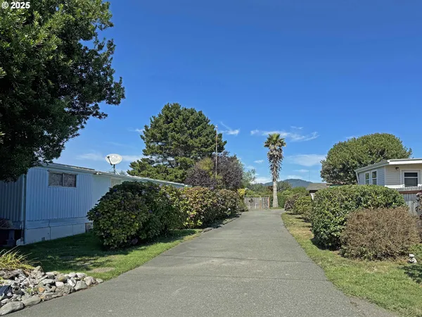 $421,000 | 97882 Marks Lane, Brookings, OR 97415