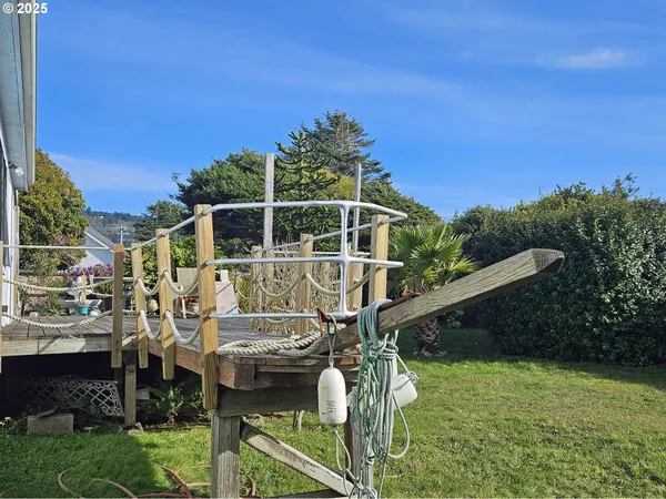 $421,000 | 97882 Marks Lane, Brookings, OR 97415