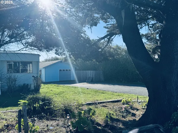 $421,000 | 97882 Marks Lane, Brookings, OR 97415